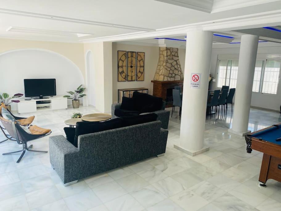 Sunny Villa Mijas With Large Pool Free Parking Malaga Exterior photo